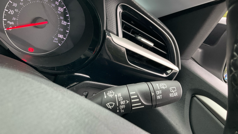 Vauxhall Corsa 1.2 Design 5dr Petrol Hatchback